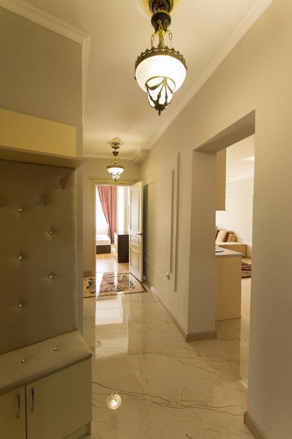 אלמטי Residential Complex Central 261 מראה חיצוני תמונה